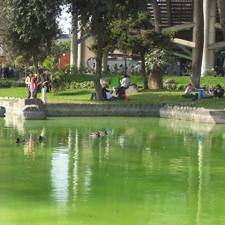 Hostal Marbella Lima Zewnętrze zdjęcie