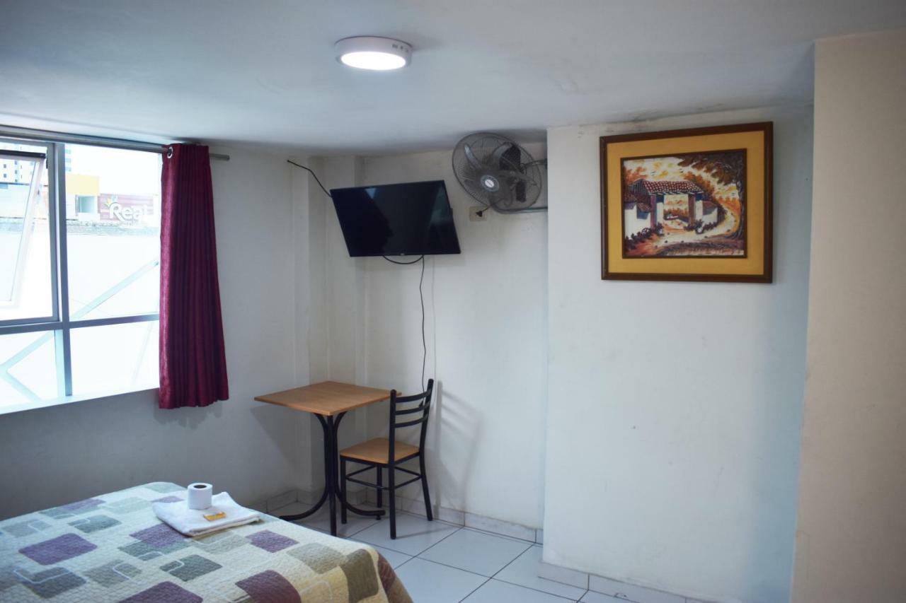 Hostal Marbella Lima Zewnętrze zdjęcie